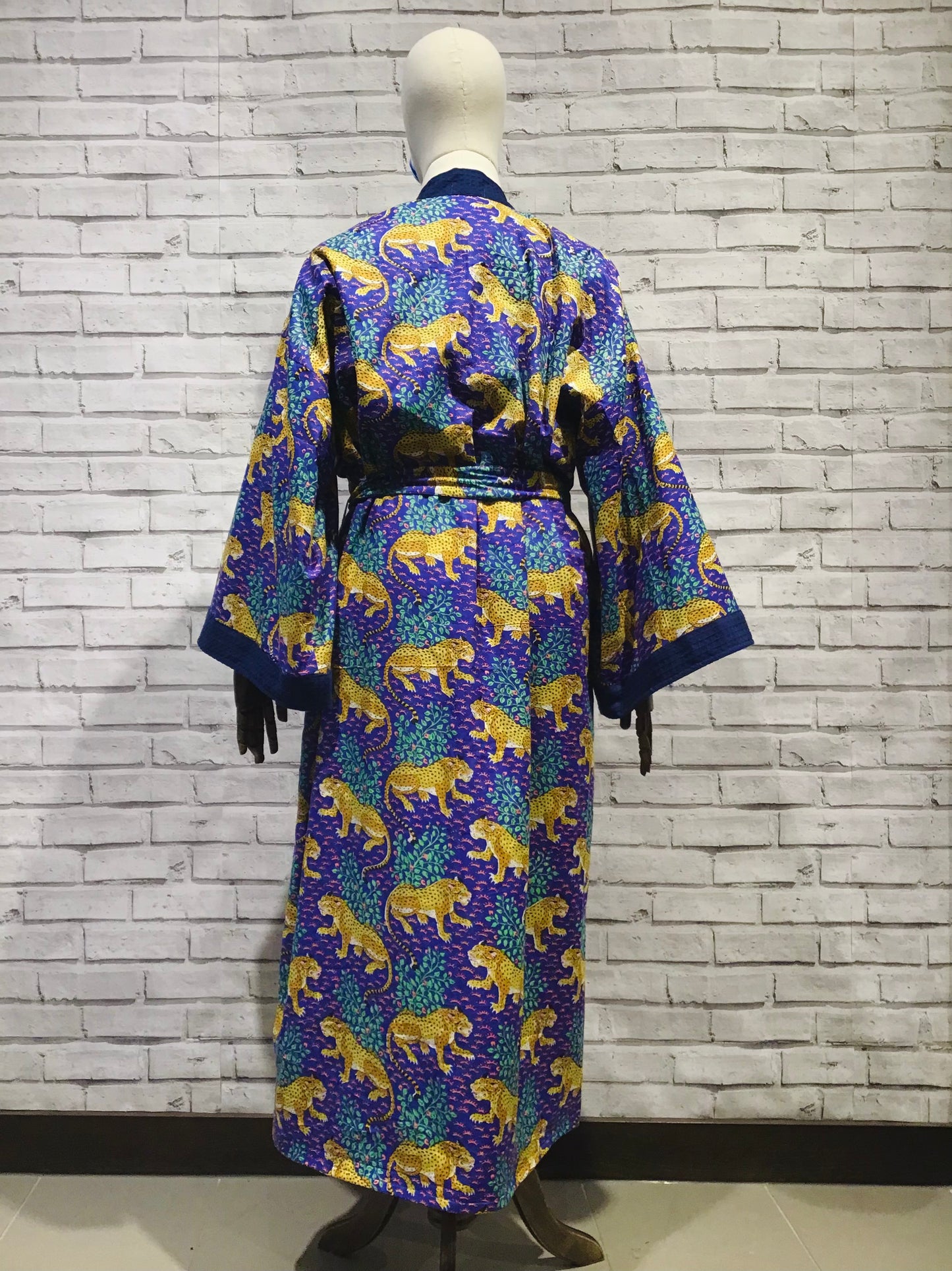 Blue leopard waffle - Violet Elizabeth