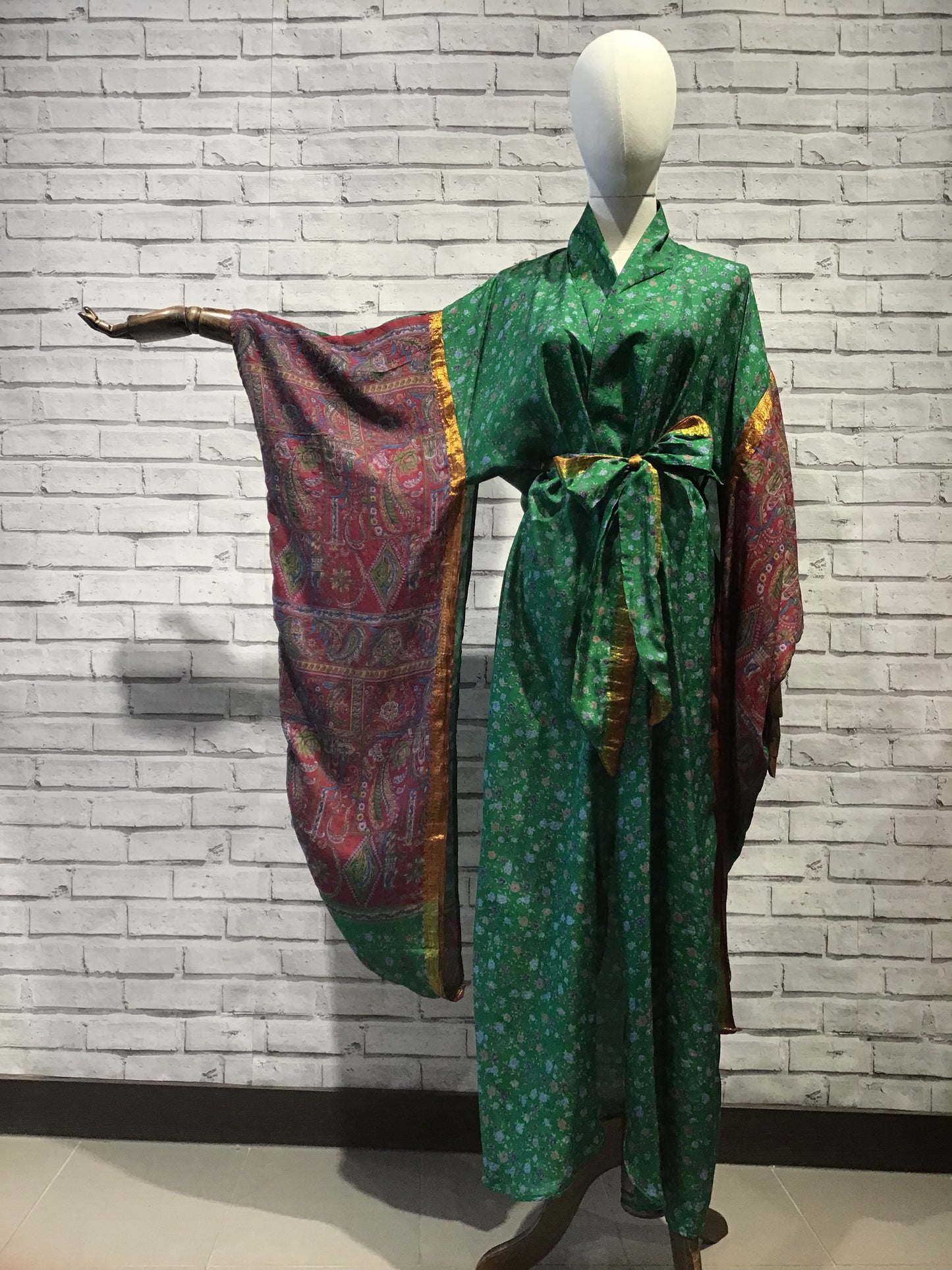Nazdeek Woodland Silk Kimono - Violet Elizabeth