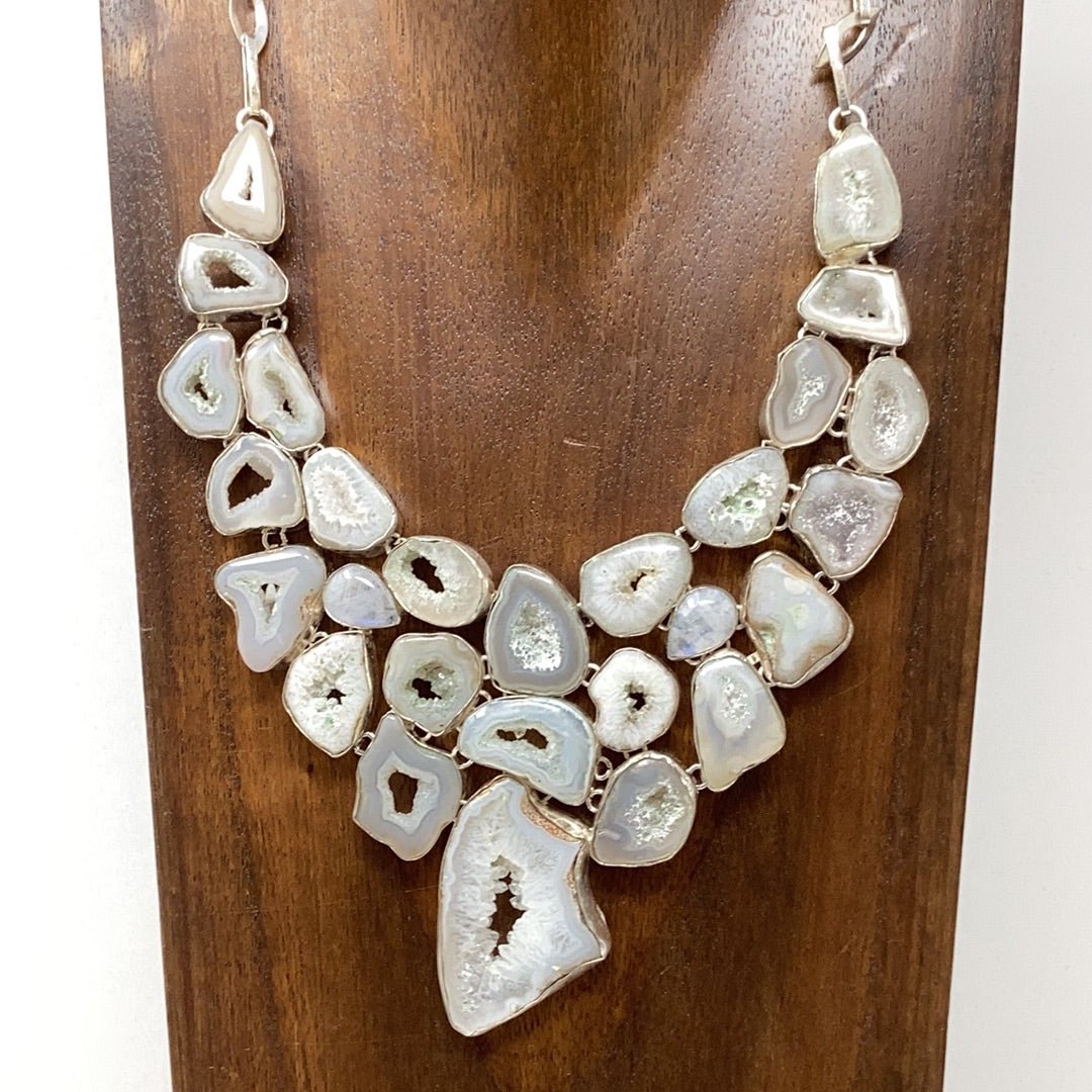 Asymmetric Agate necklace - Violet Elizabeth - Jewellery