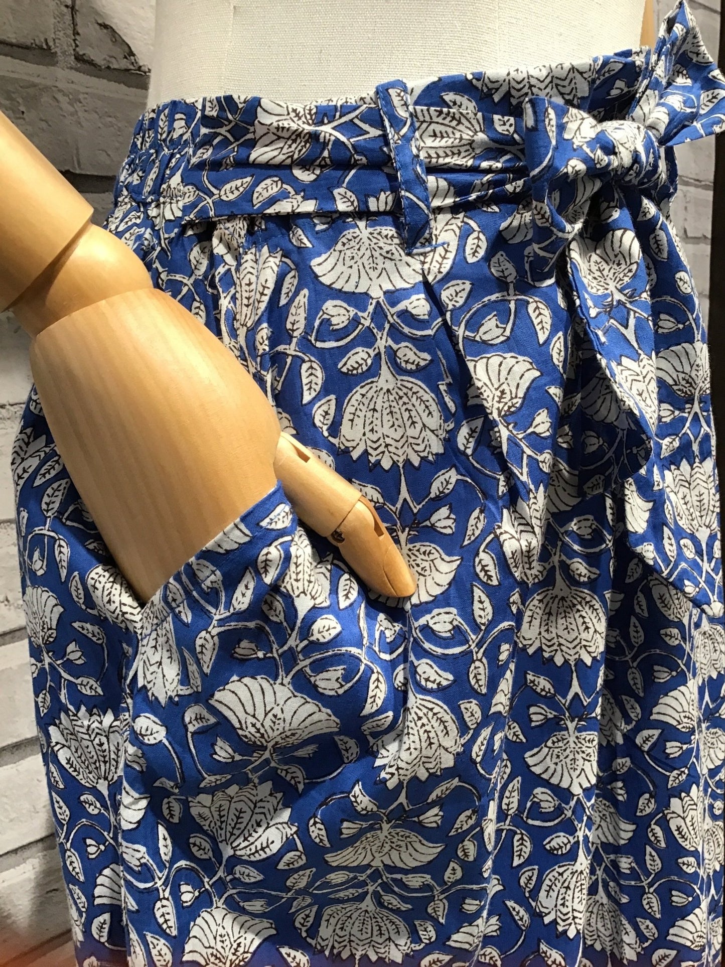blue white floral Print Trousers - Violet Elizabeth - Clothing