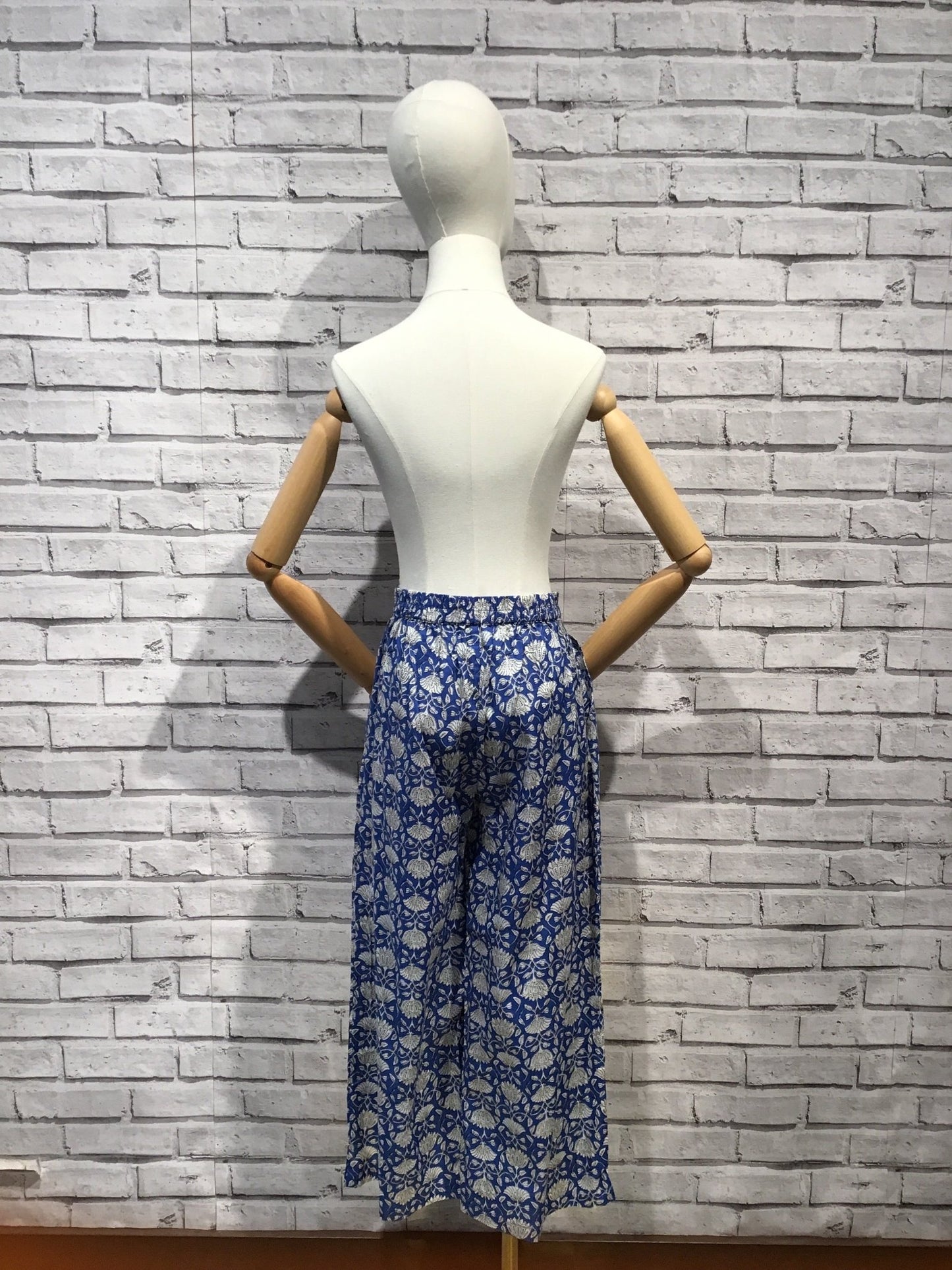 blue white floral Print Trousers - Violet Elizabeth - Clothing