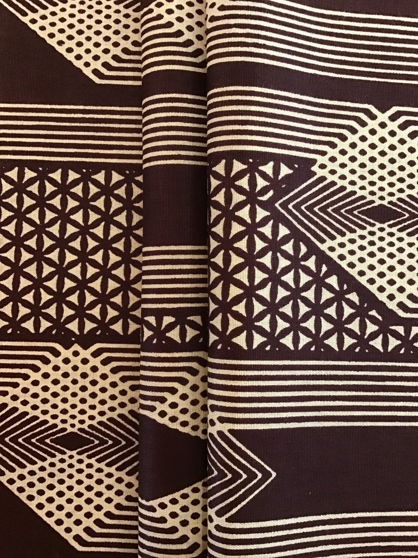 Brown diamond Wax print fabric - Violet Elizabeth - Haberdashery