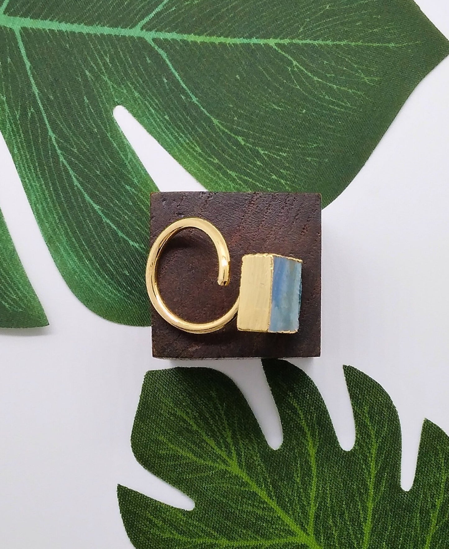 Calm Ocean Agate Swirl Ring - Violet Elizabeth - Jewellery