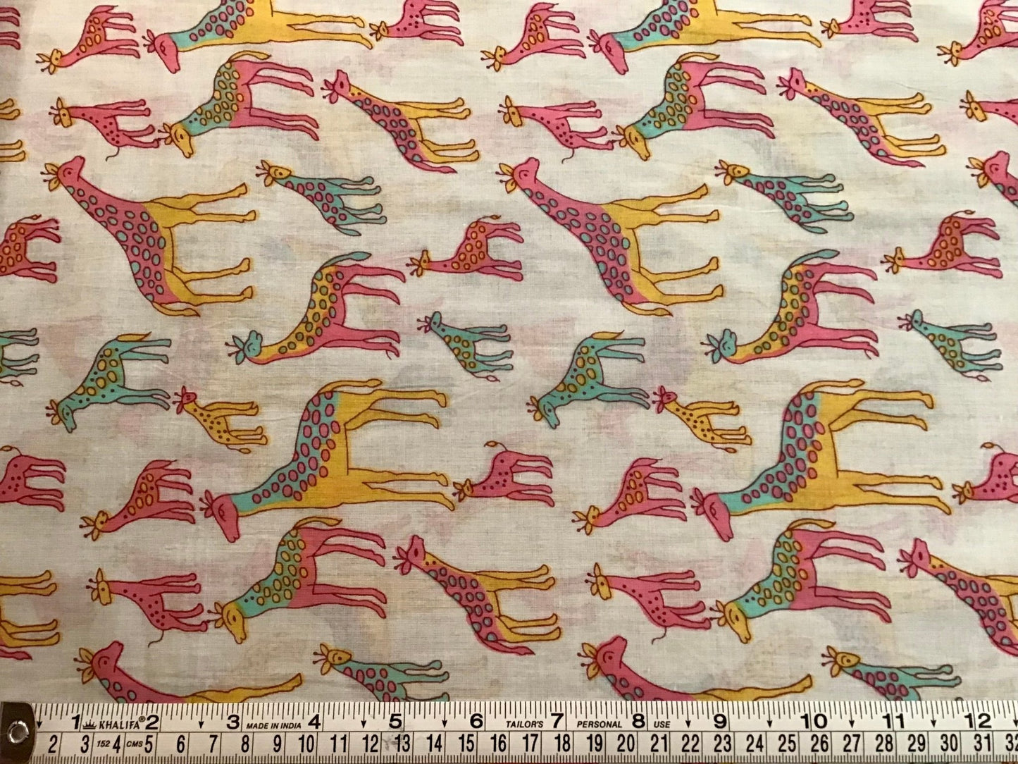 Candy giraffes Screen Printed Fabric 100% Cotton - Violet Elizabeth - Haberdashery