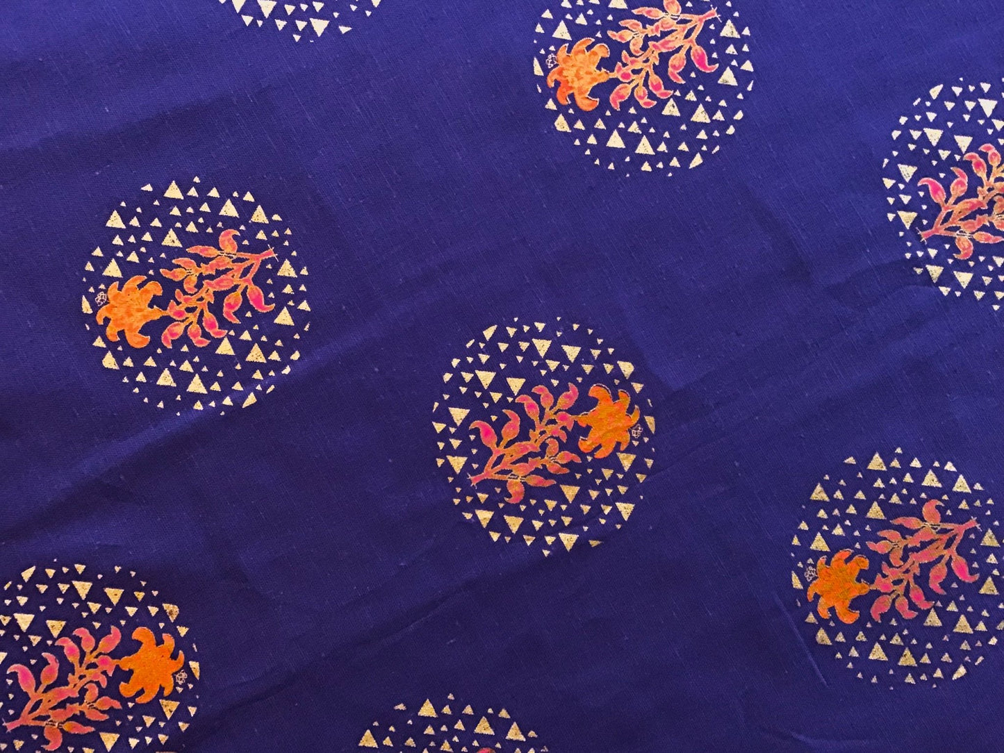 Golden circles Screen Printed Fabric 100% Cotton - Violet Elizabeth - Haberdashery
