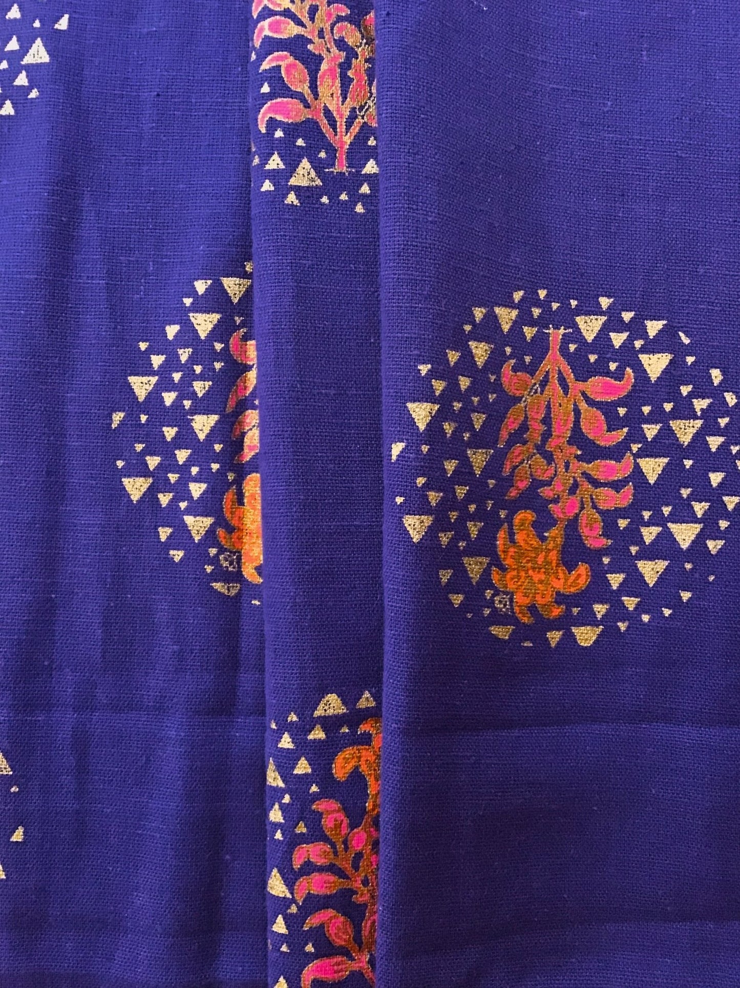 Golden circles Screen Printed Fabric 100% Cotton - Violet Elizabeth - Haberdashery