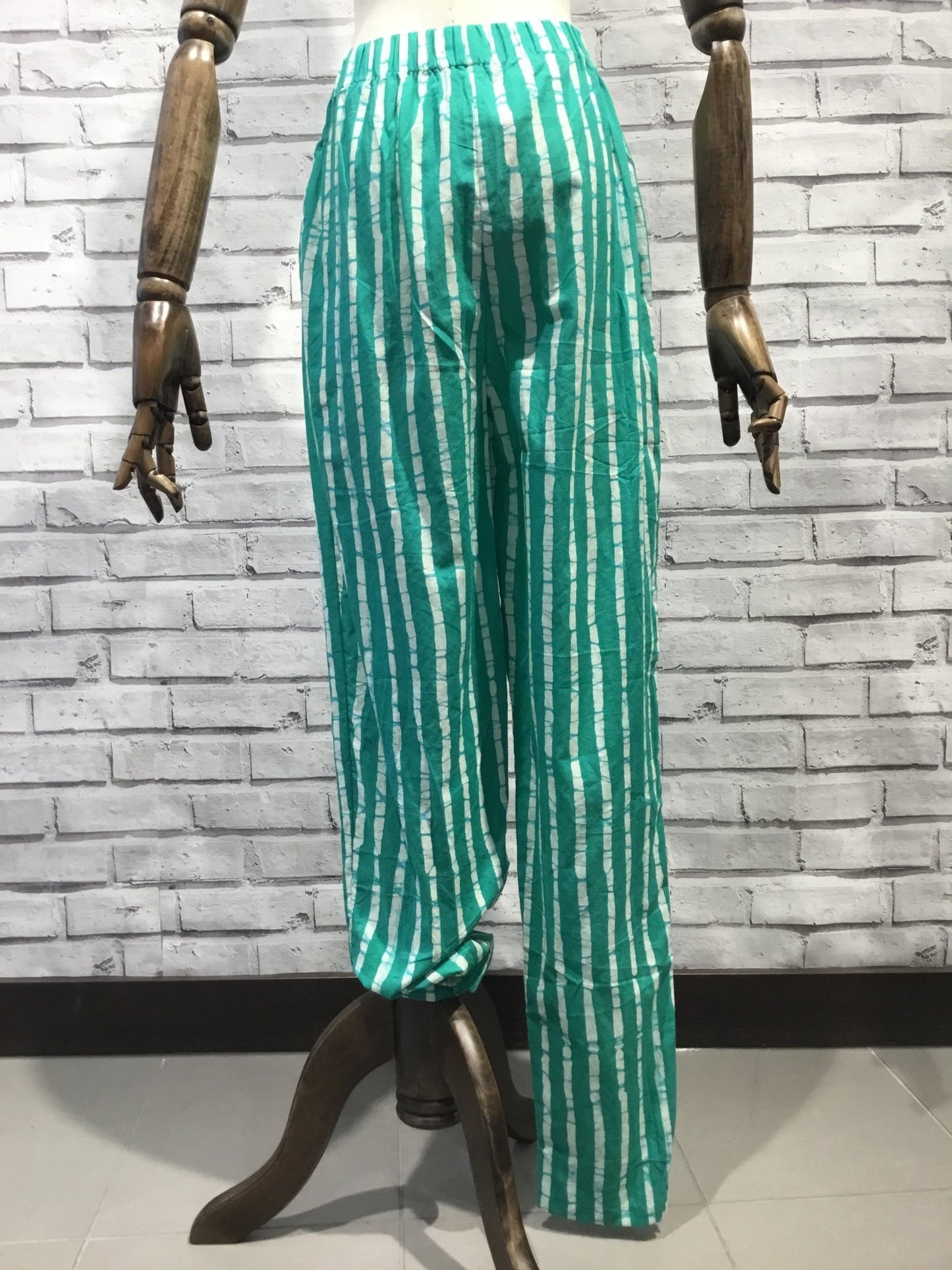 Green bamboo Print Trousers - Violet Elizabeth - Clothing