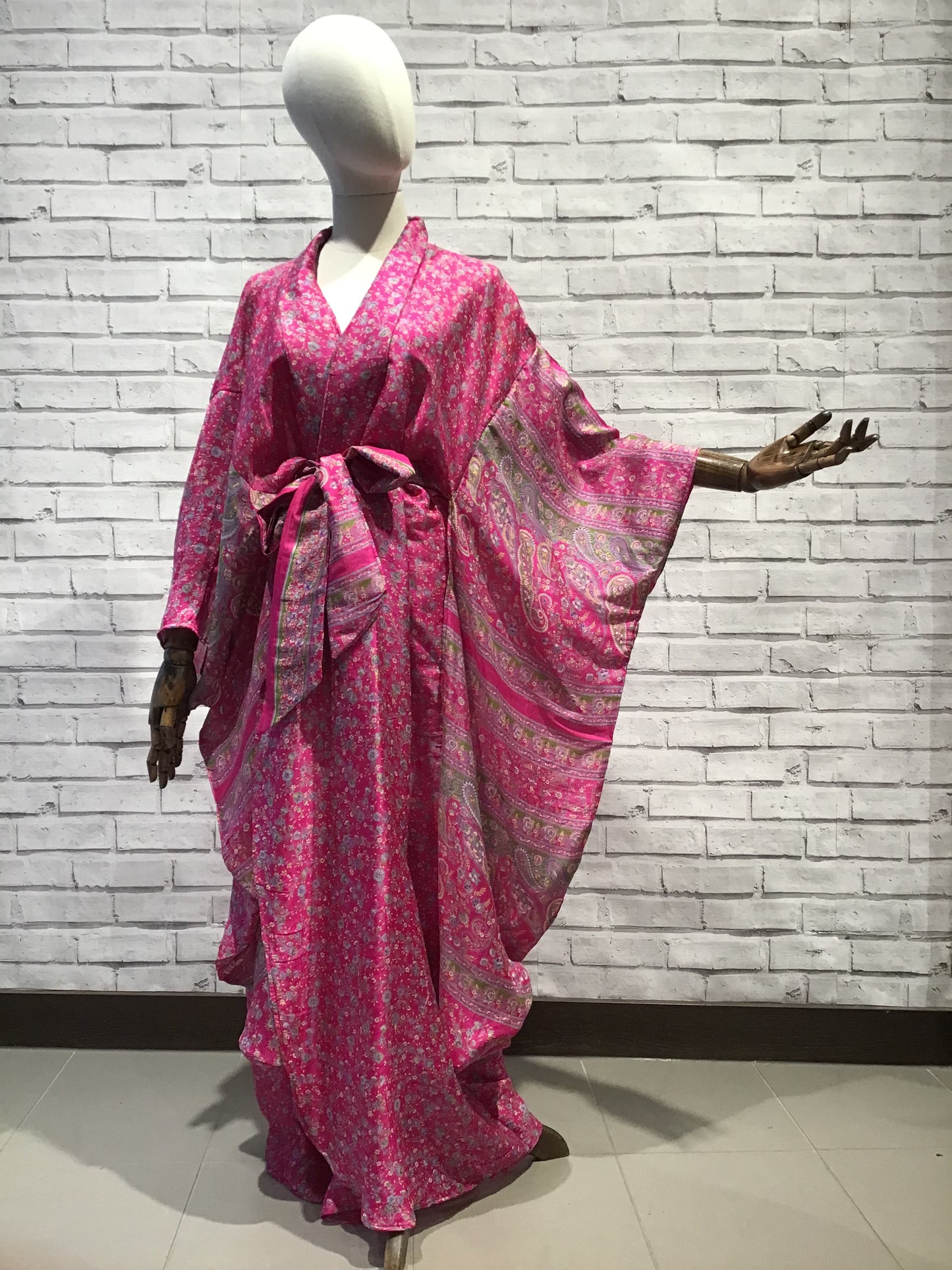 Pink hazy summer morning silk kimono - Violet Elizabeth