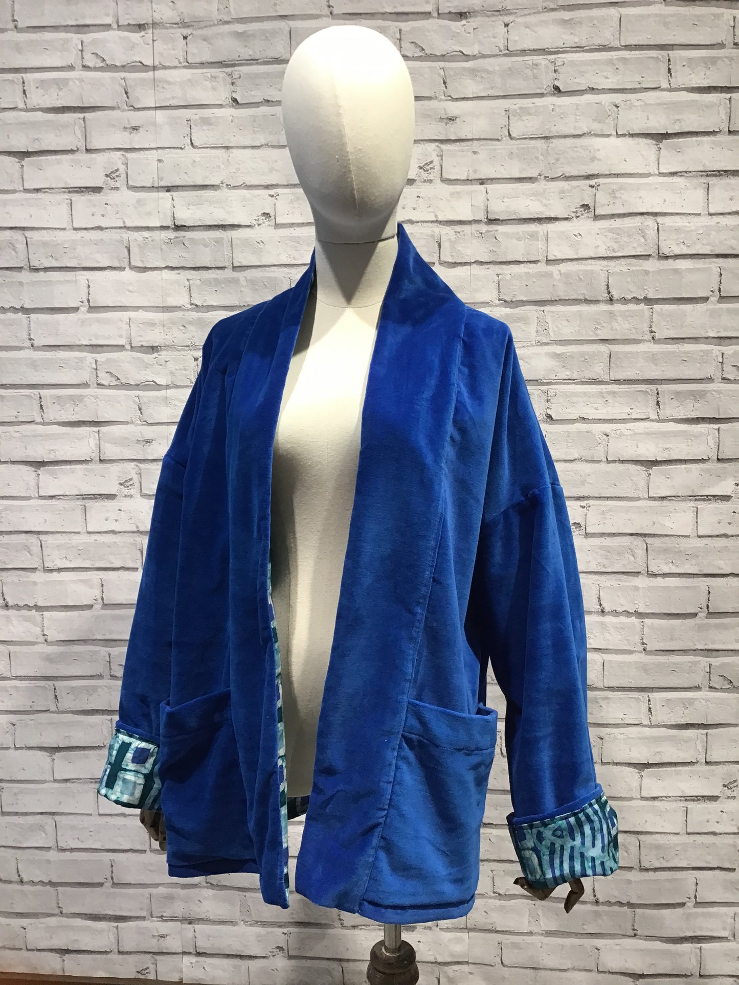 Crystalline Lagoon Velvet Jacket - Violet Elizabeth