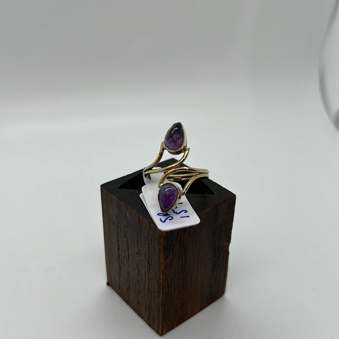 Double Kisses Ring - Violet Elizabeth