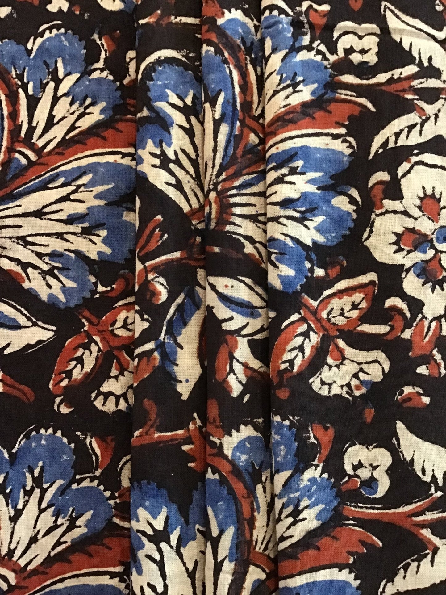 Large overall flower Block Printed Fabric - Violet Elizabeth - Haberdashery