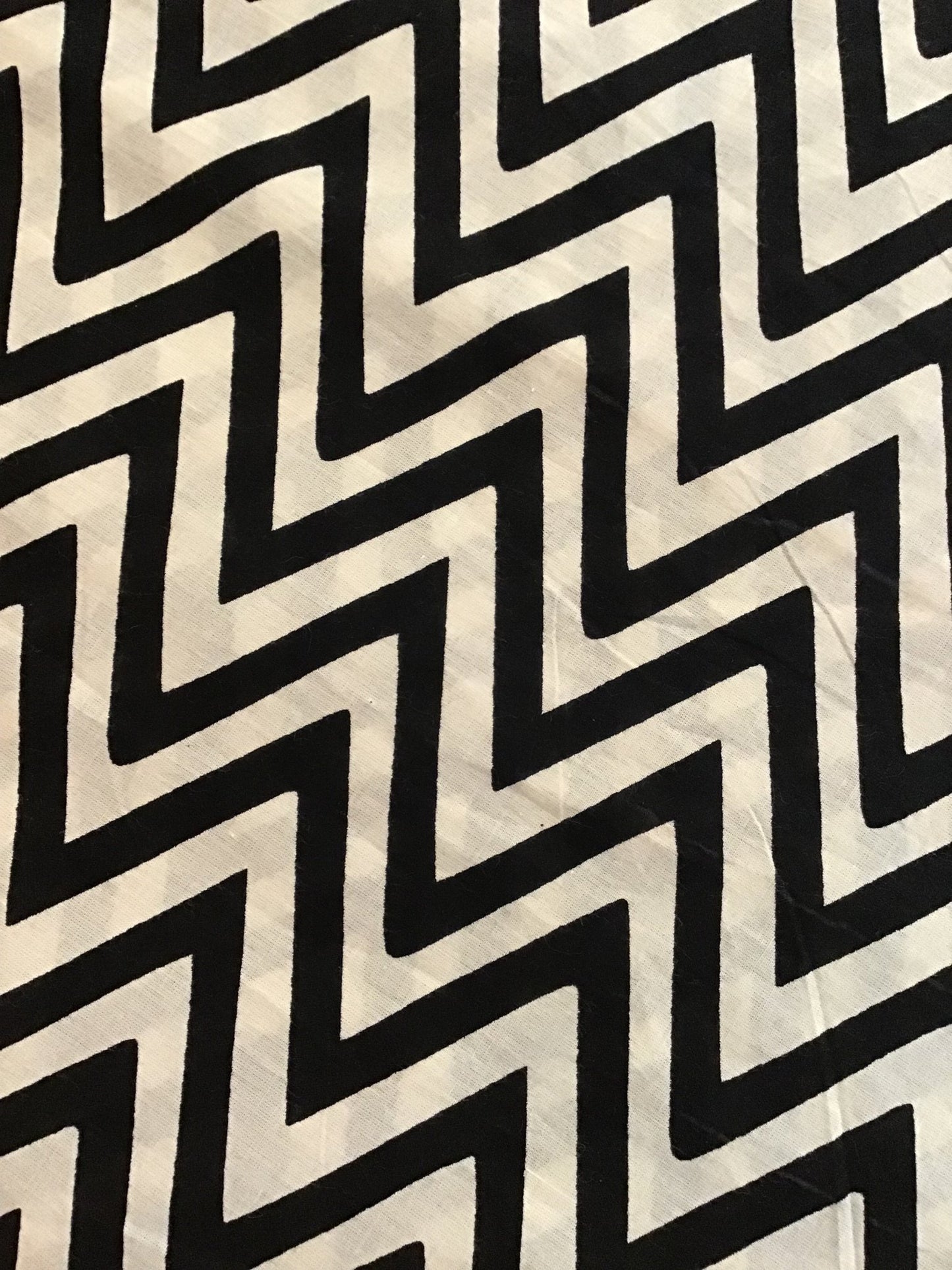 Monochrome shevron Screen Printed Fabric 100% Cotton - Violet Elizabeth - Haberdashery