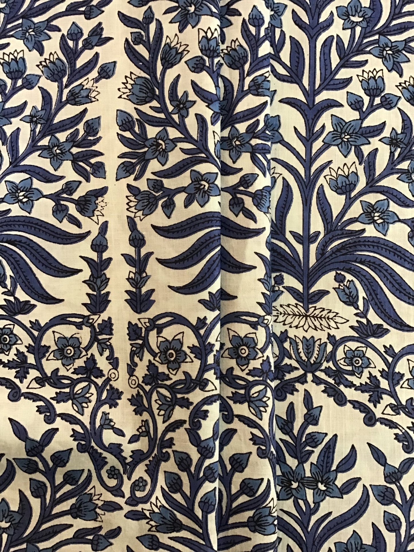 Pale blue with dk blue plant Screen Printed Fabric 100% Cotton - Violet Elizabeth - Haberdashery