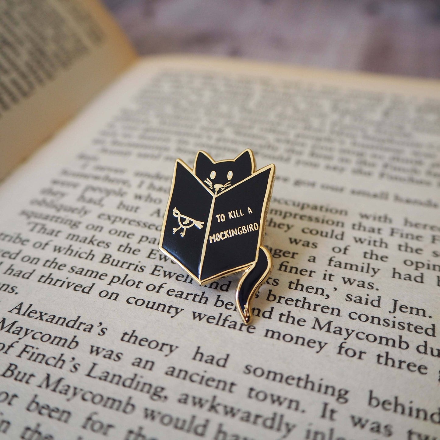Reading Cat Mockingbird Book Lover Enamel Pin Badge - Black - Violet Elizabeth -