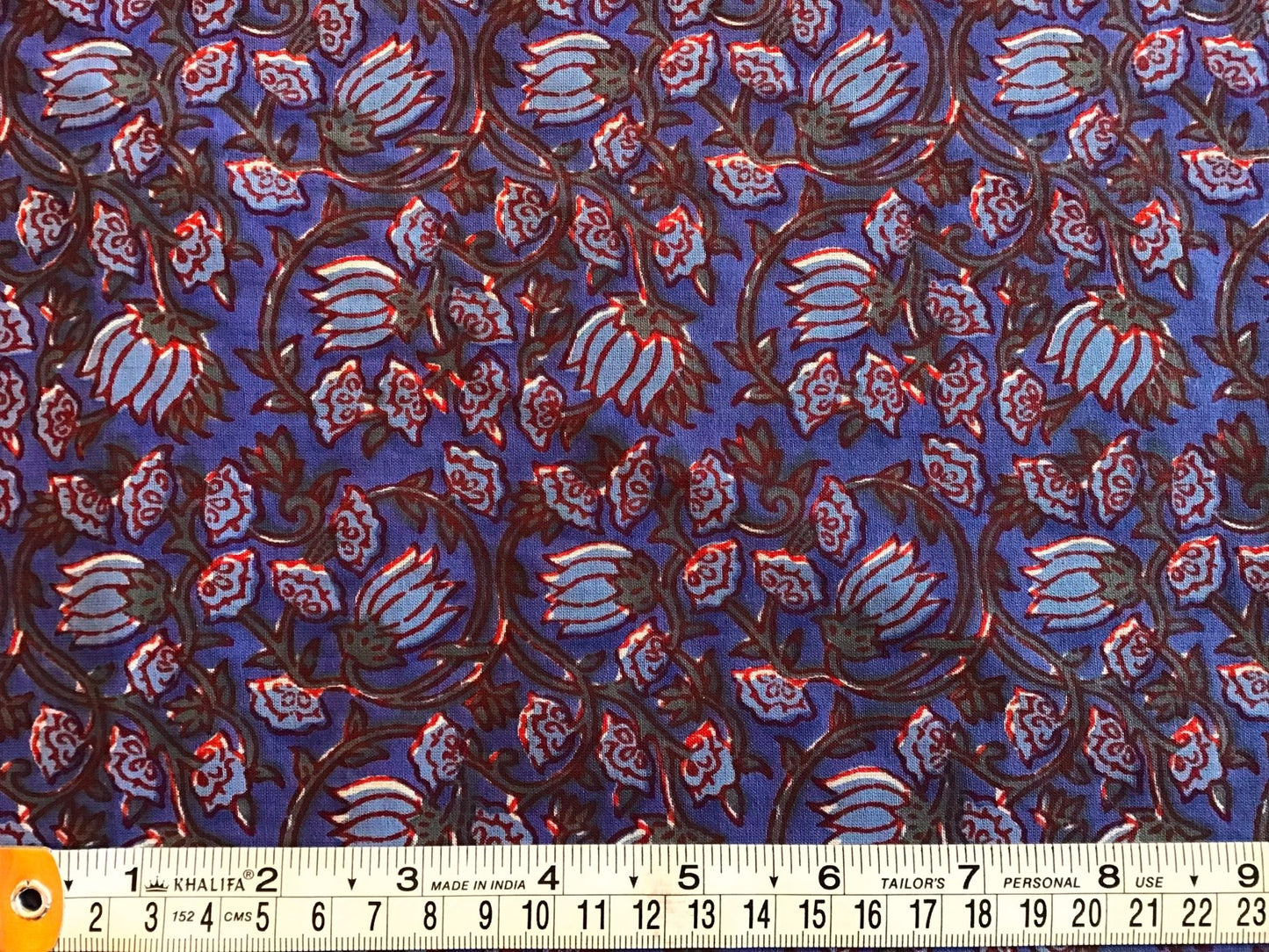 Vine and flowers Screen Printed Fabric 100% Cotton - Violet Elizabeth - Haberdashery