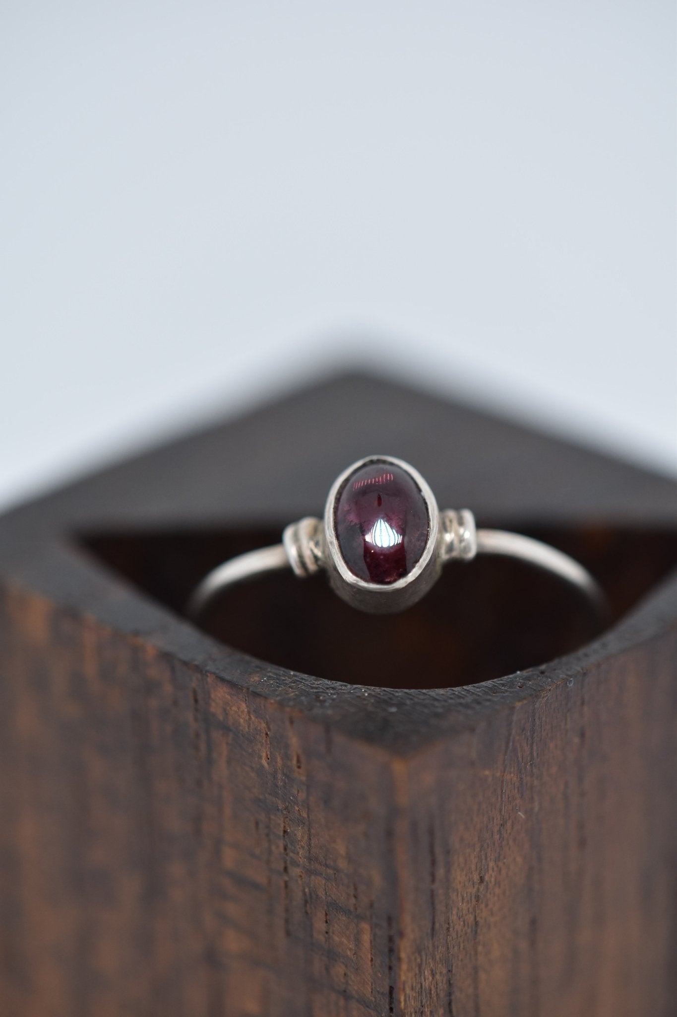 Wine - Violet Elizabeth -