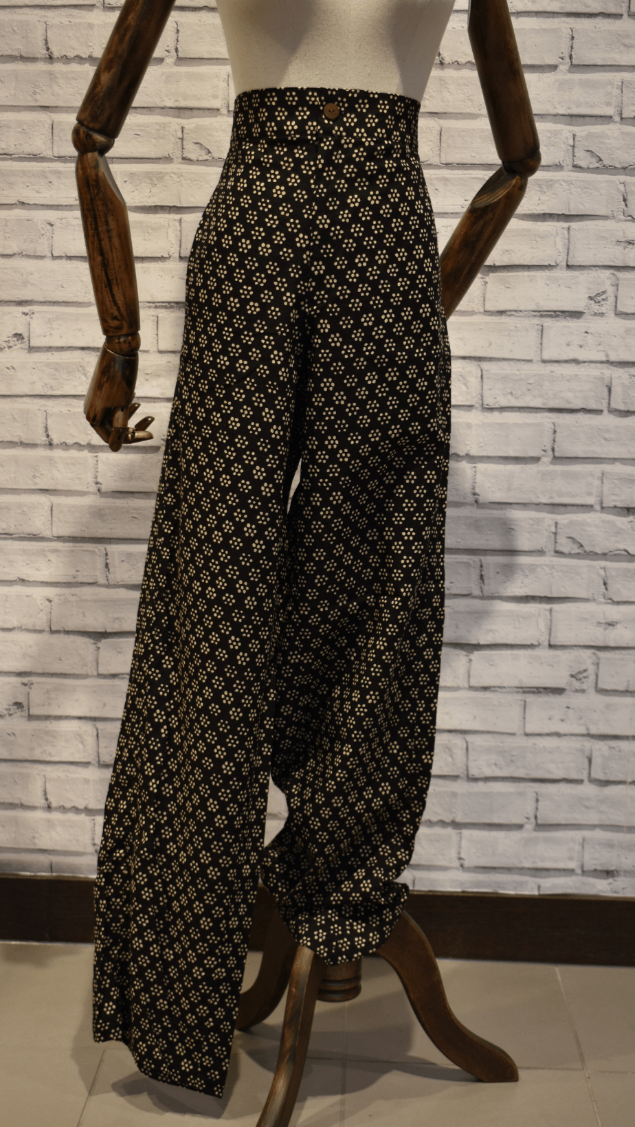 Black safari trousers - Violet Elizabeth - Clothing