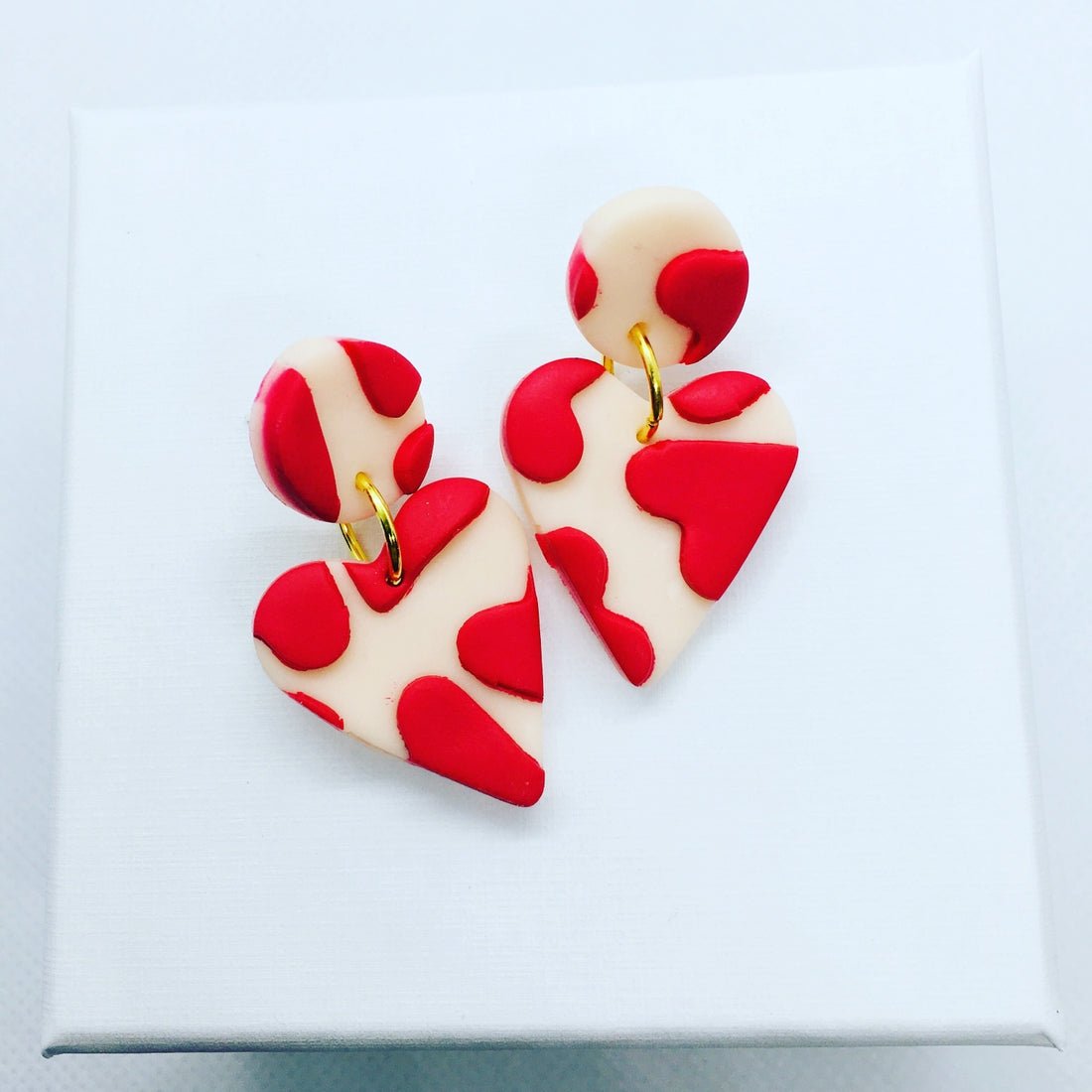 Love Heart: Medium - Violet Elizabeth - Jewellery