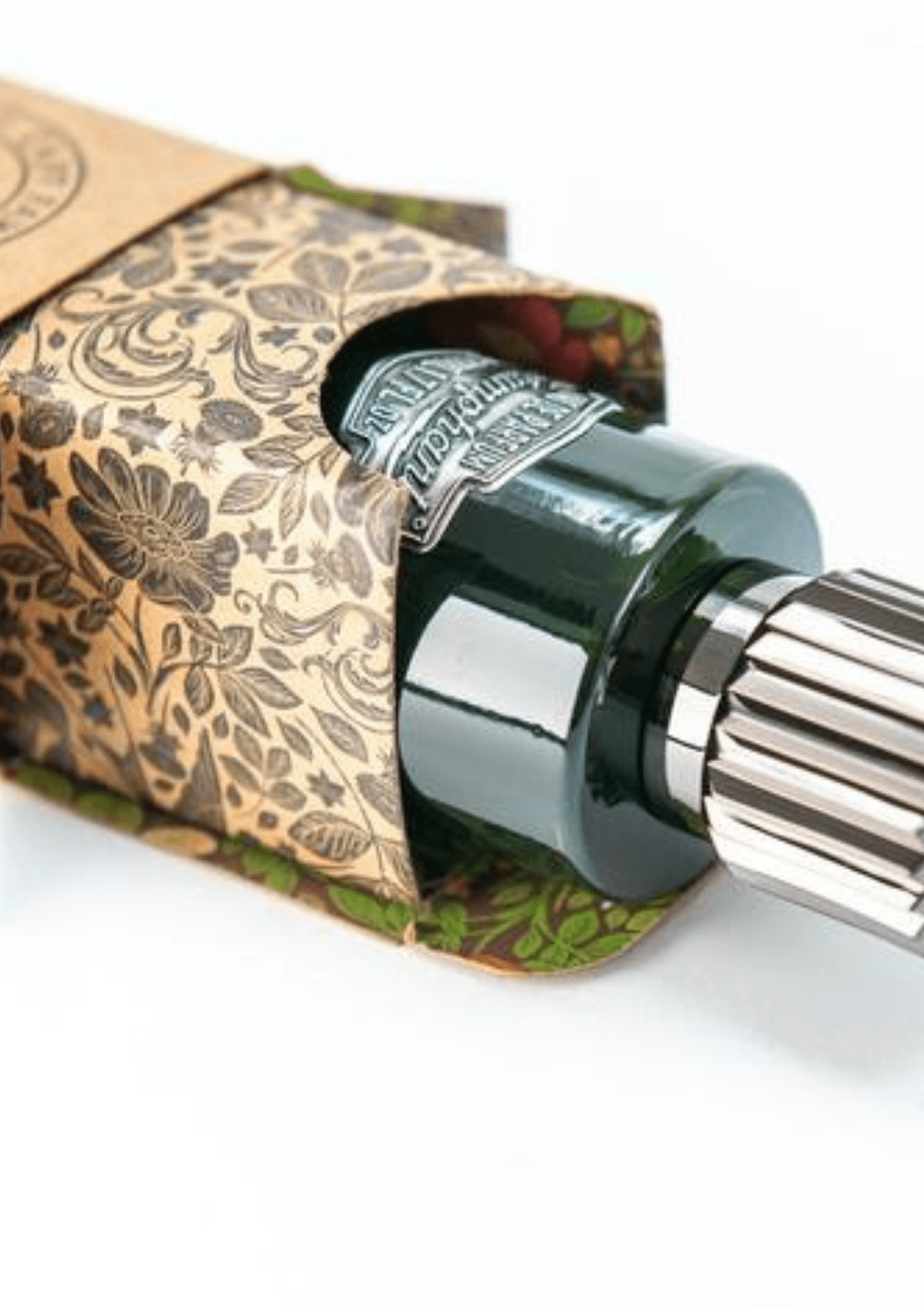 Triumphant Eau De Parfum - Violet Elizabeth -