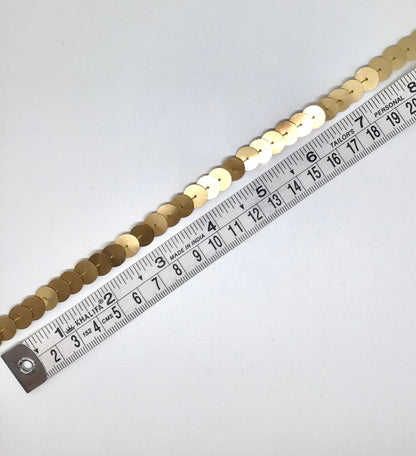 10 mm gold sequins in a continuous line - Violet Elizabeth - Haberdashery