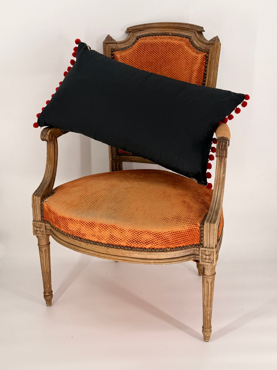 16x26" Lumbar Cushion 😍 - Violet Elizabeth - 