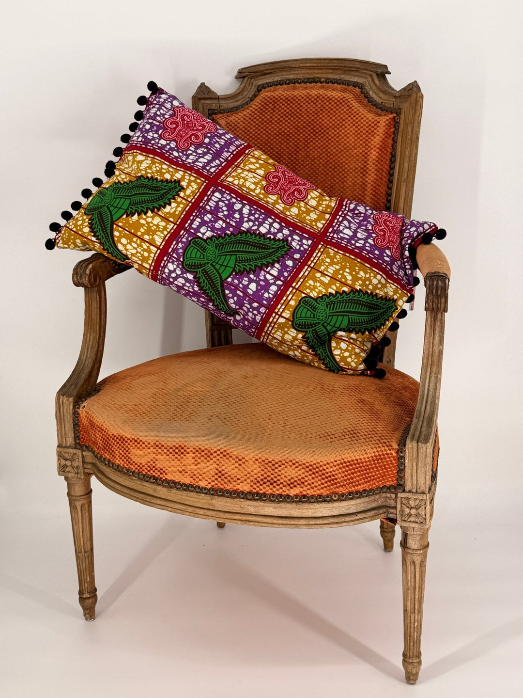 16x26" Lumbar Cushion 😍 - Violet Elizabeth - 