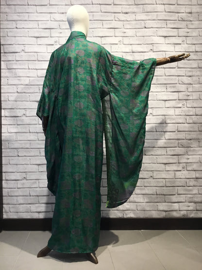 Emerald Sanskriti Silk Kimono - Violet Elizabeth