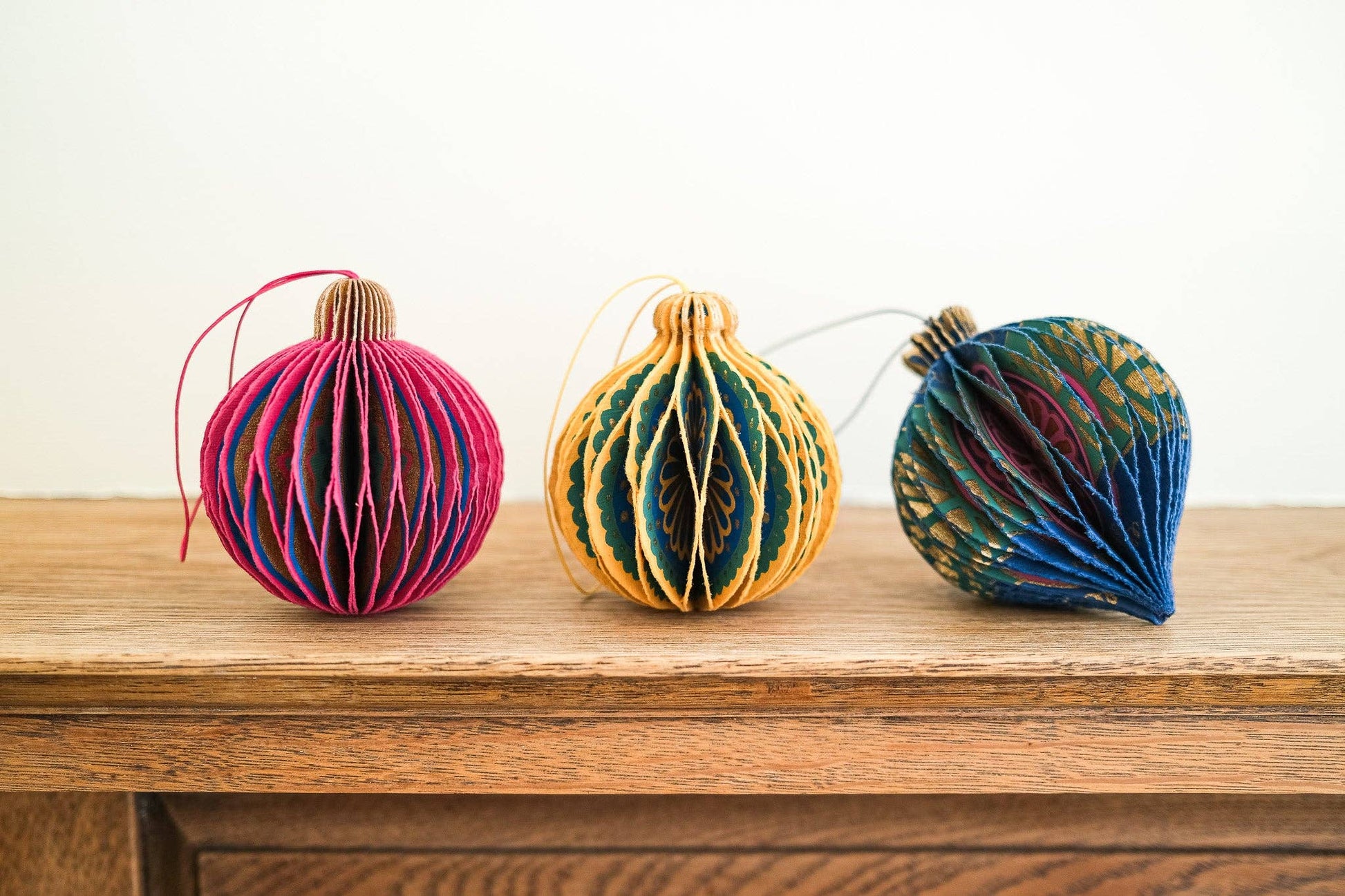 Blue Bauble Honeycomb - Violet Elizabeth - 
