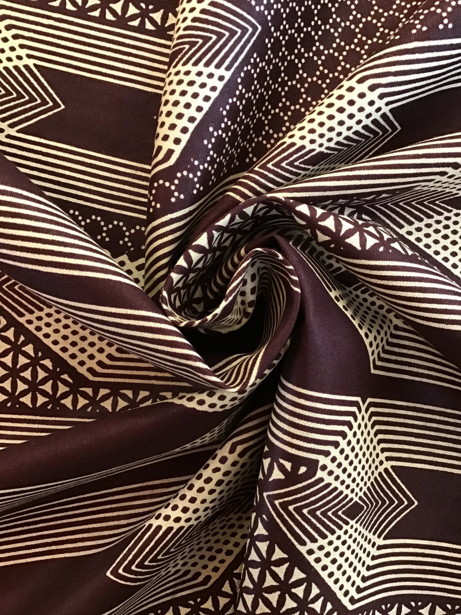 Brown diamond Wax print fabric - Violet Elizabeth - Haberdashery