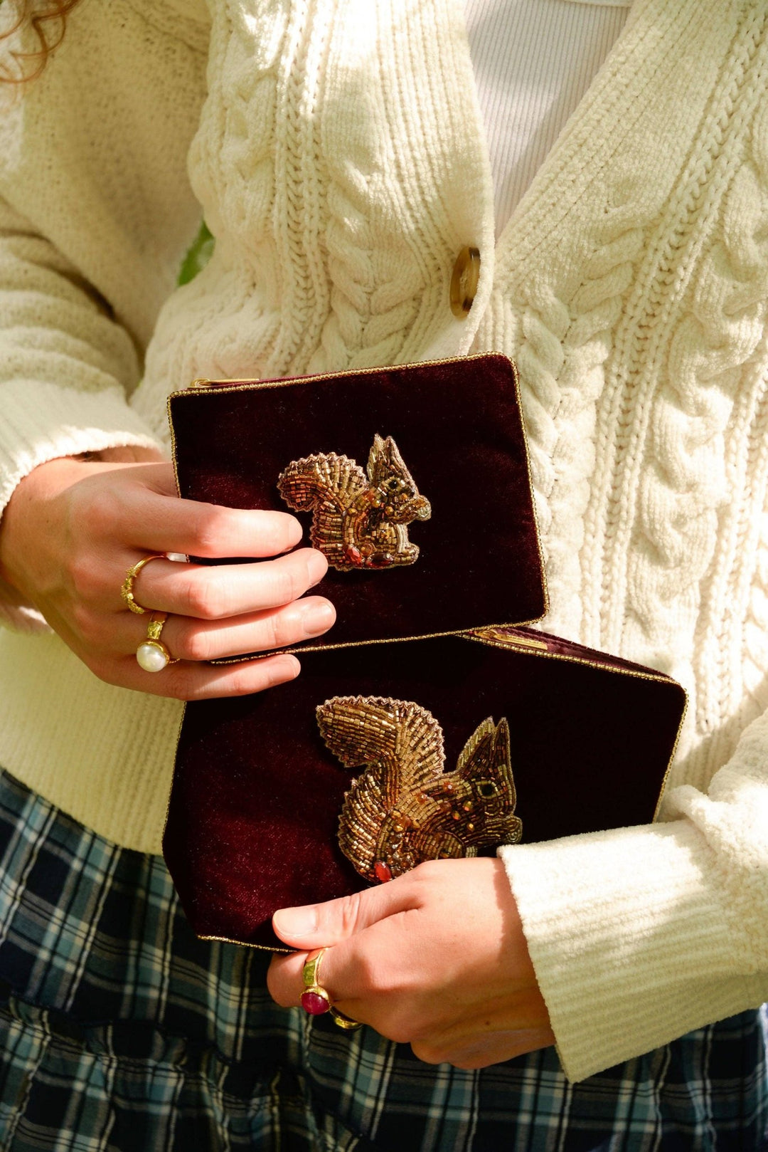 BURGUNDY SQUIRREL SMALL VELVET POUCH - Violet Elizabeth - 