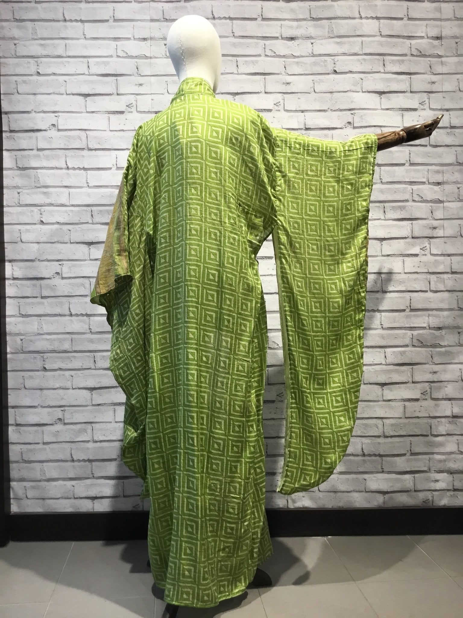 Celadon II Silk Kimono - Violet Elizabeth - Clothing