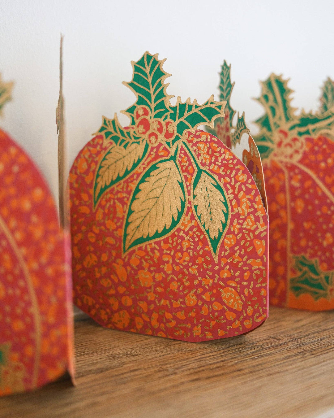 Christmas Puddings Concertina Garland - Violet Elizabeth - 