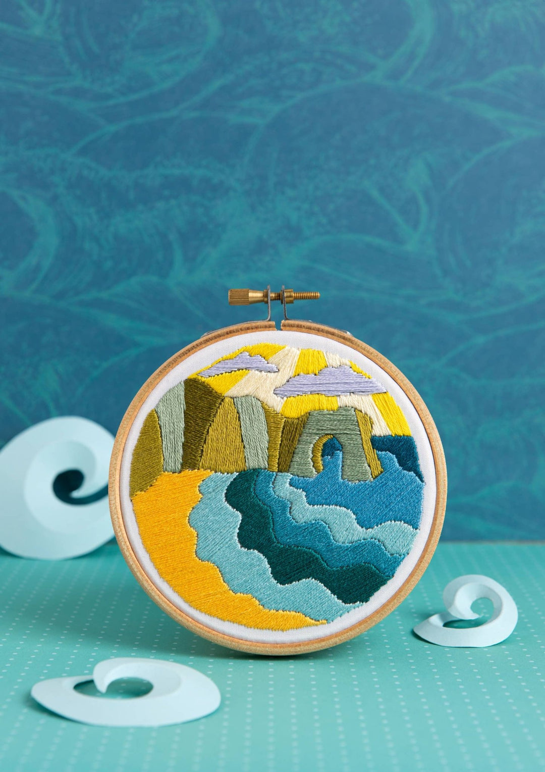 Dorset Days Mini Embroidery Kit | Complete Craft Kit for Beginners - Violet Elizabeth - Haberdashery