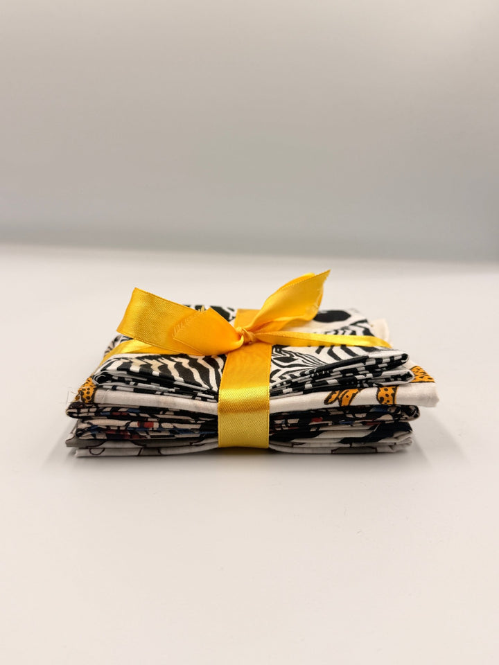 Fat Quarter Bundle - Blacks and Whites - Violet Elizabeth - 