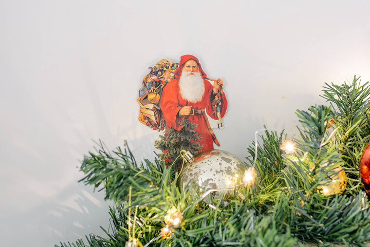 FATHER CHRISTMAS AND SACK NOSTALGIC CHRISTMAS CARD - Violet Elizabeth - Christmas Decorations