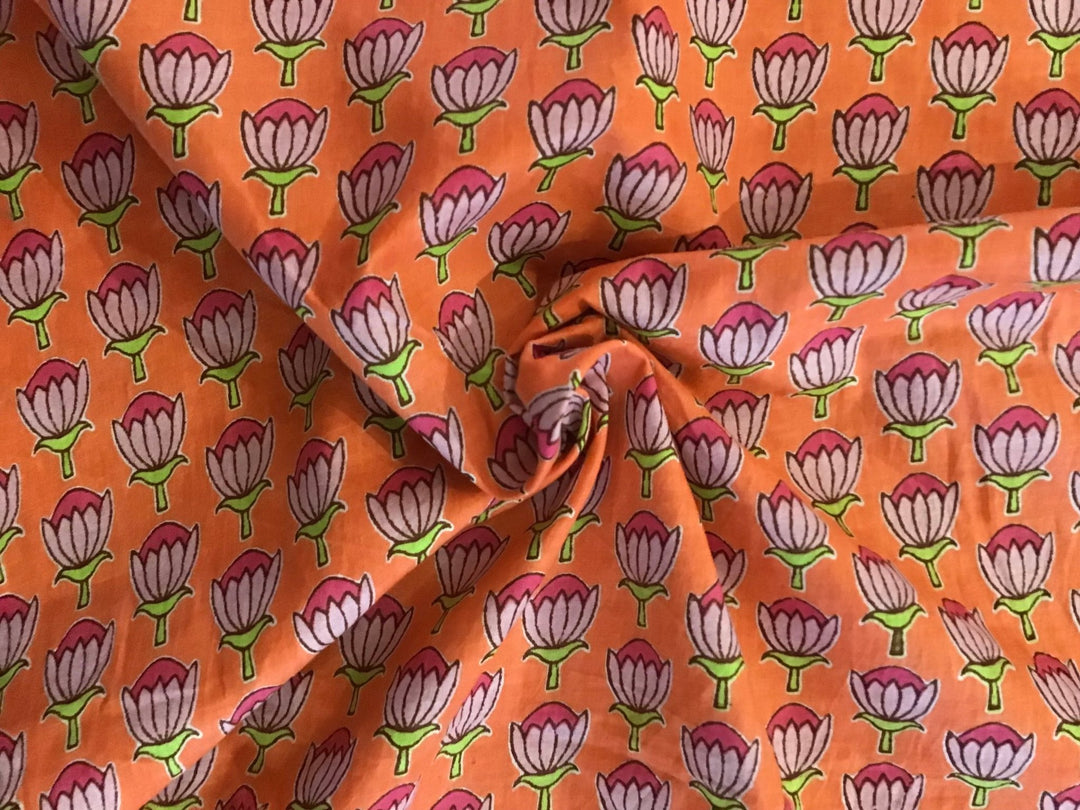 Fuschia flower Screen Printed Fabric 100% Cotton - Violet Elizabeth - Haberdashery