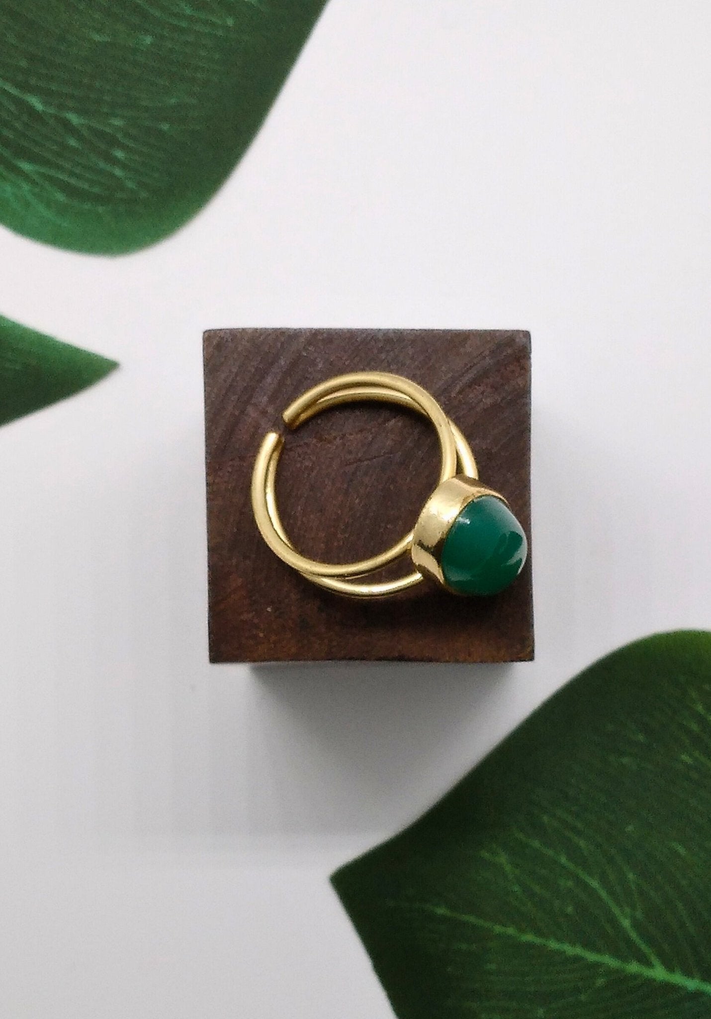 Green Onyx Magic Bean Stone Rings - Violet Elizabeth - Jewellery
