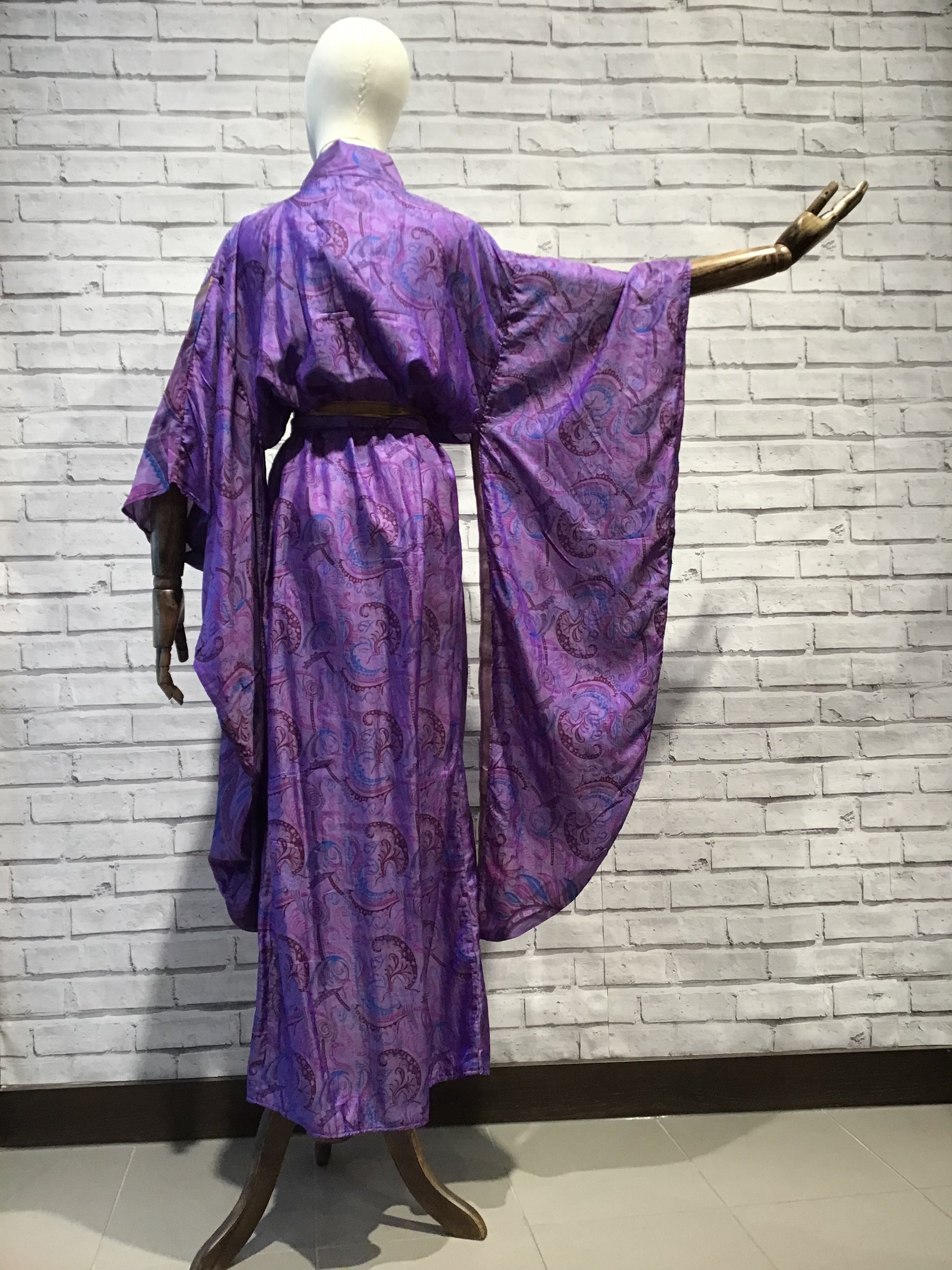 6 Generic kimono - Violet Elizabeth