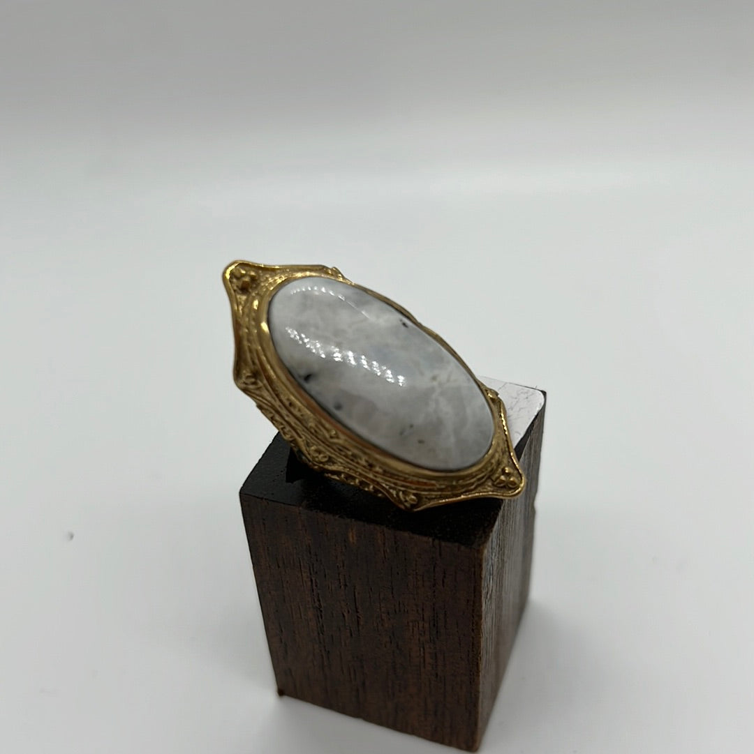 Wild Cabochon brass ring: various stones - Violet Elizabeth