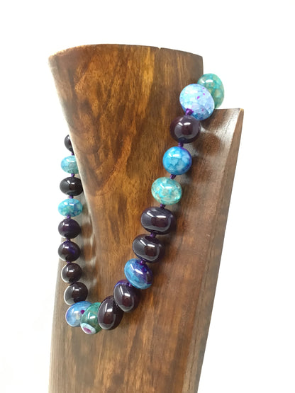 Oval Cut Agate Bead necklace - Violet Elizabeth