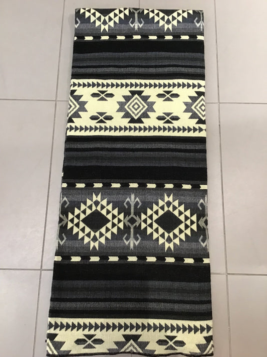 Imbabura Ecuadorian Blanket - Violet Elizabeth - Linens & Bedding