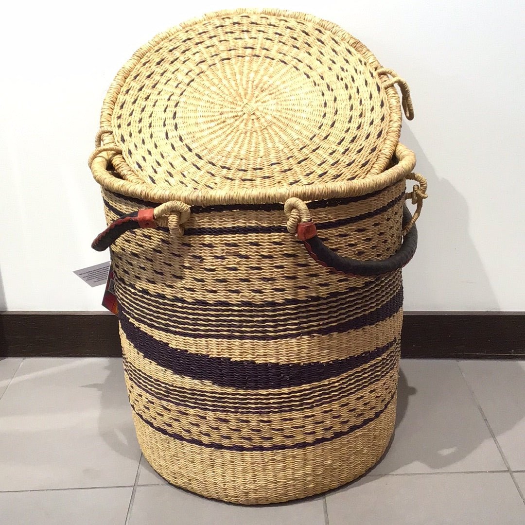 Laundry basket with lid - Violet Elizabeth - Baskets