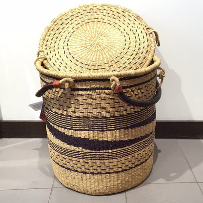 Laundry basket with lid - Violet Elizabeth - Baskets