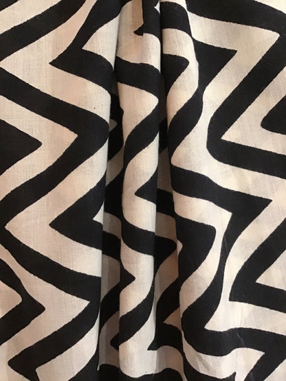 Monochrome shevron Screen Printed Fabric 100% Cotton - Violet Elizabeth - Haberdashery