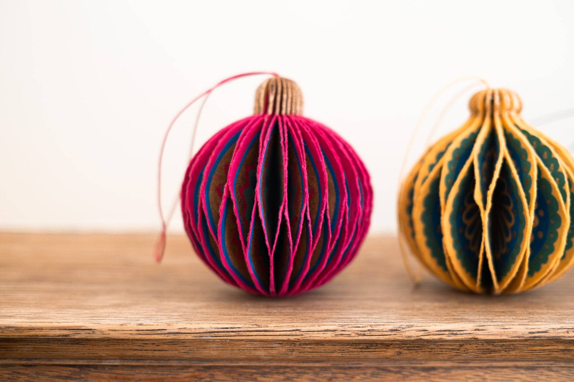 Pink Bauble Honeycomb - Violet Elizabeth - 