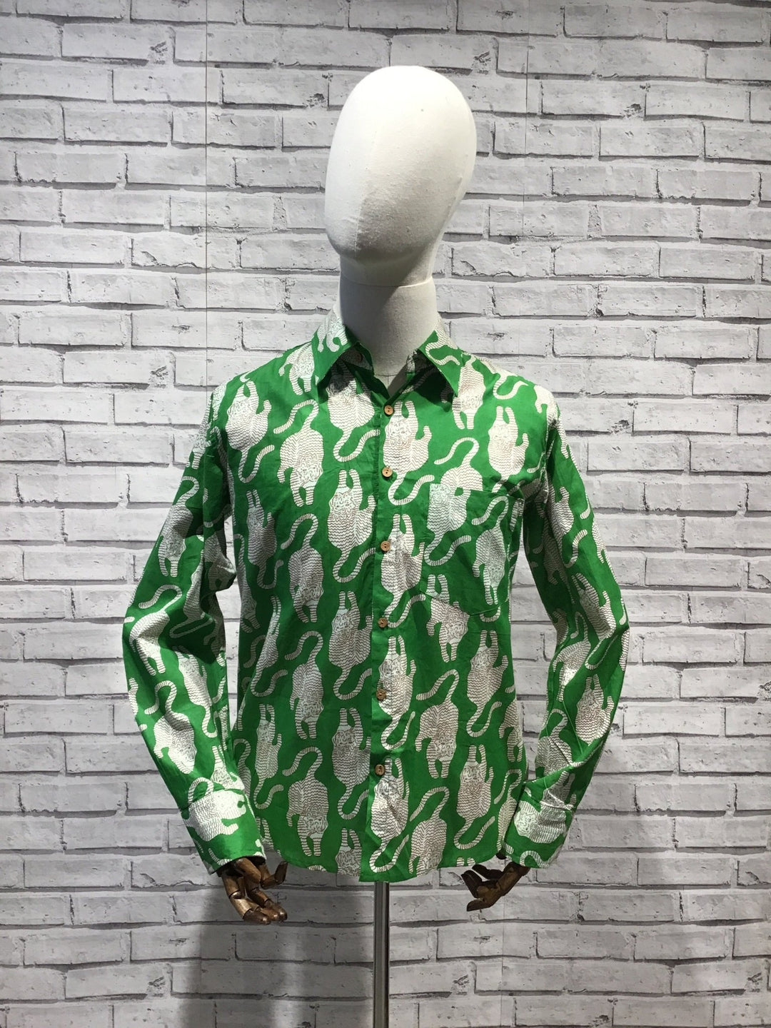 Prowling Tiger Green Printed Shirt - Violet Elizabeth - Clothing