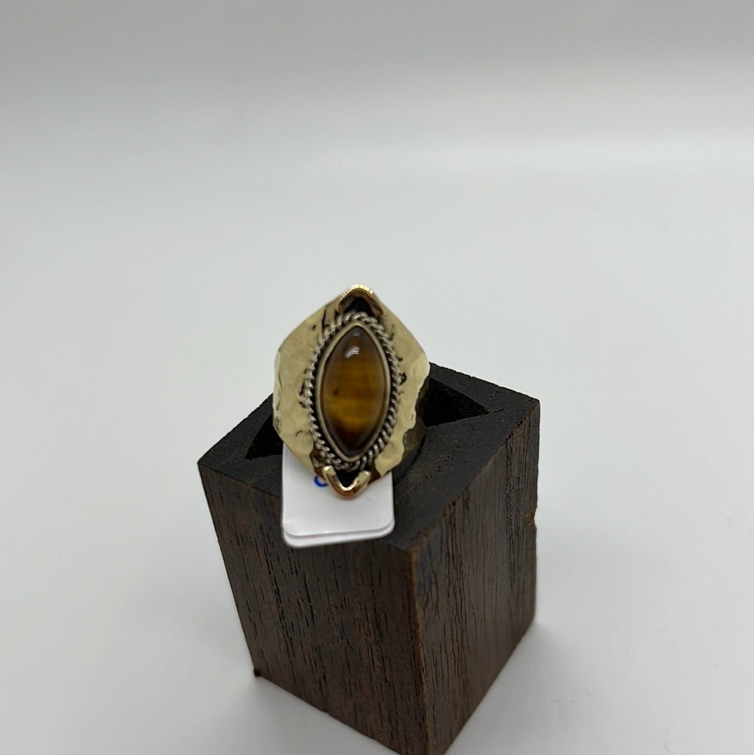 Sparkling Eyes - Violet Elizabeth - Jewellery