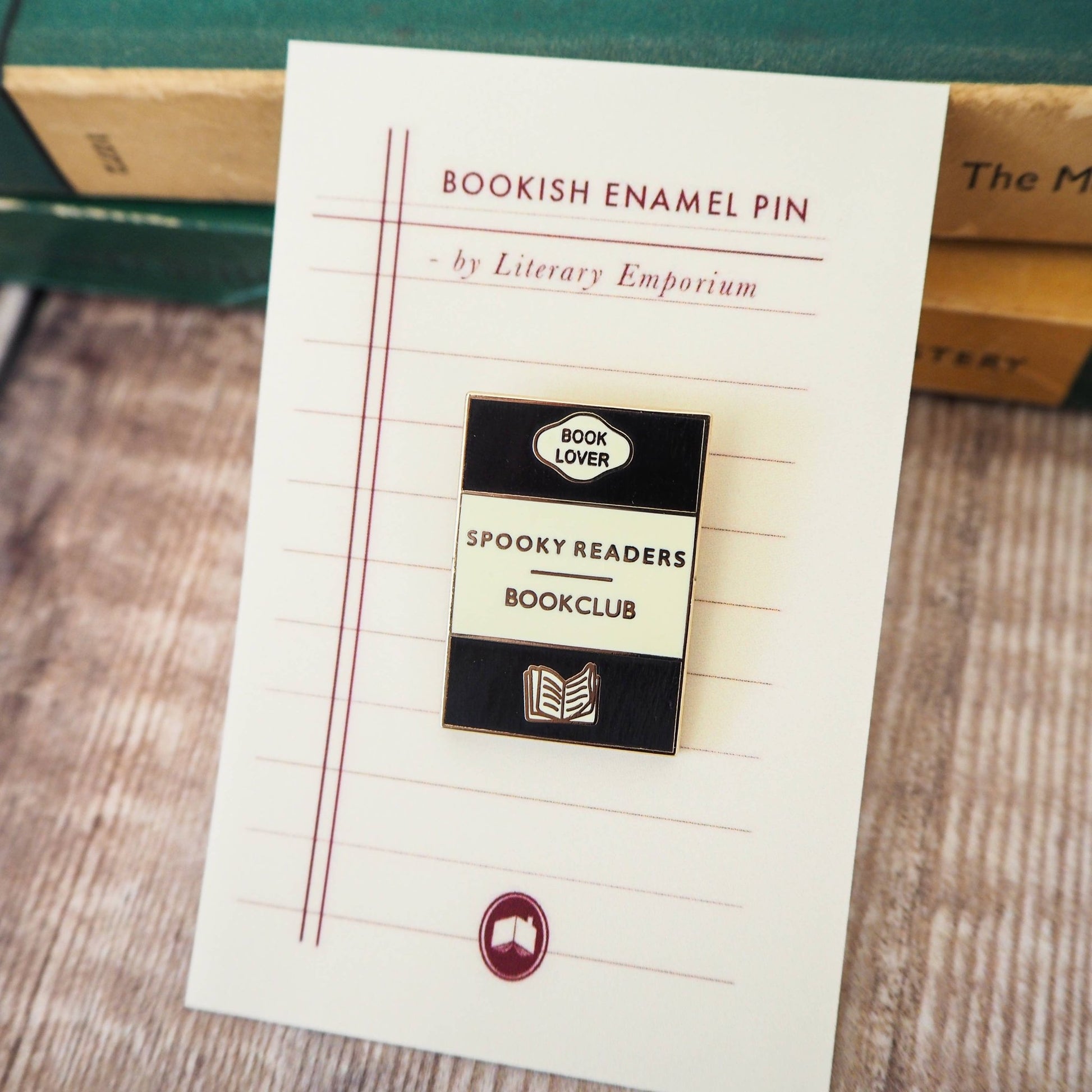 'Spooky Readers Bookclub' Book Lover Enamel Pin Badge - Violet Elizabeth - Badge