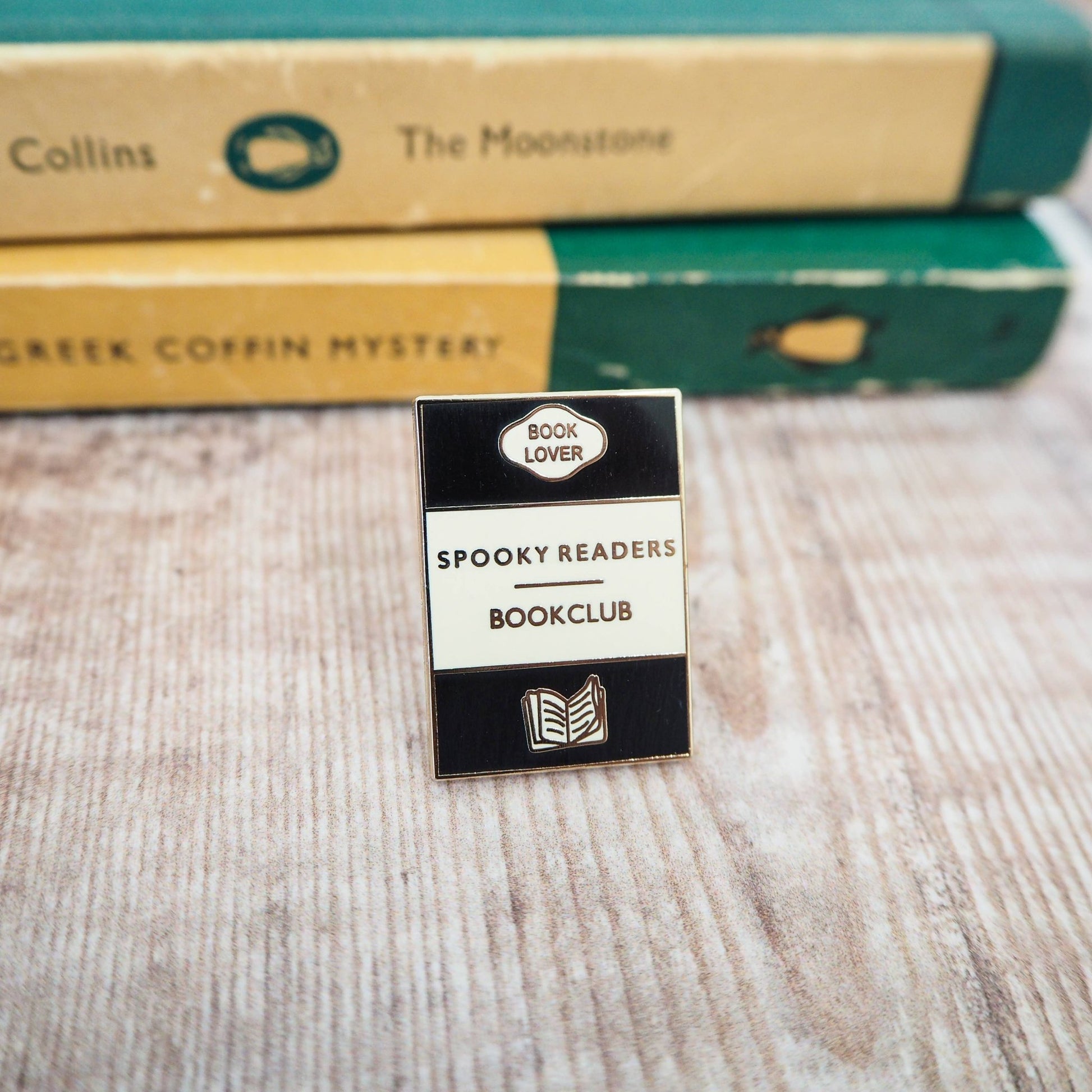 'Spooky Readers Bookclub' Book Lover Enamel Pin Badge - Violet Elizabeth - Badge