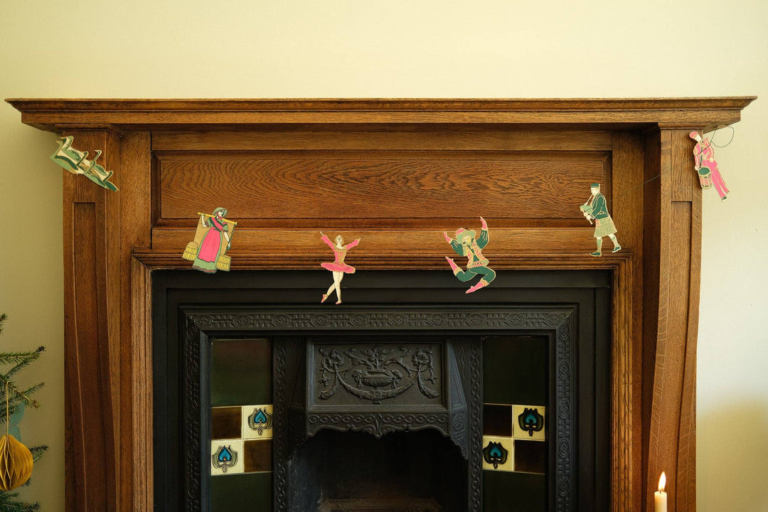UK/EU: 12 Days of Christmas Sewn Garland - Violet Elizabeth - Christmas Decorations